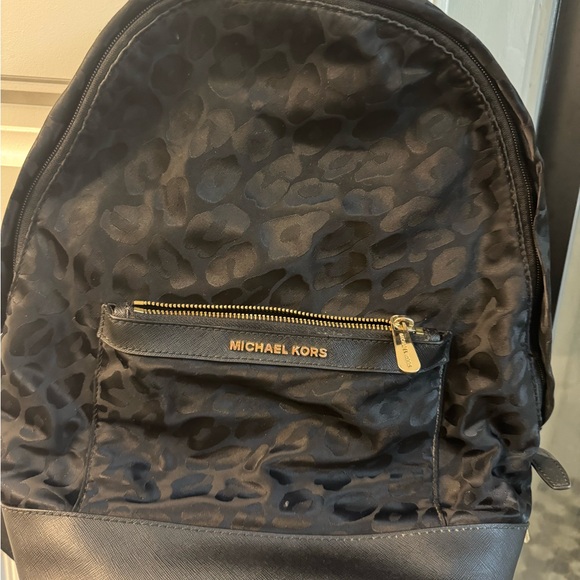 Michael Kors Black Backpack Handbag leopard - Picture 1 of 3